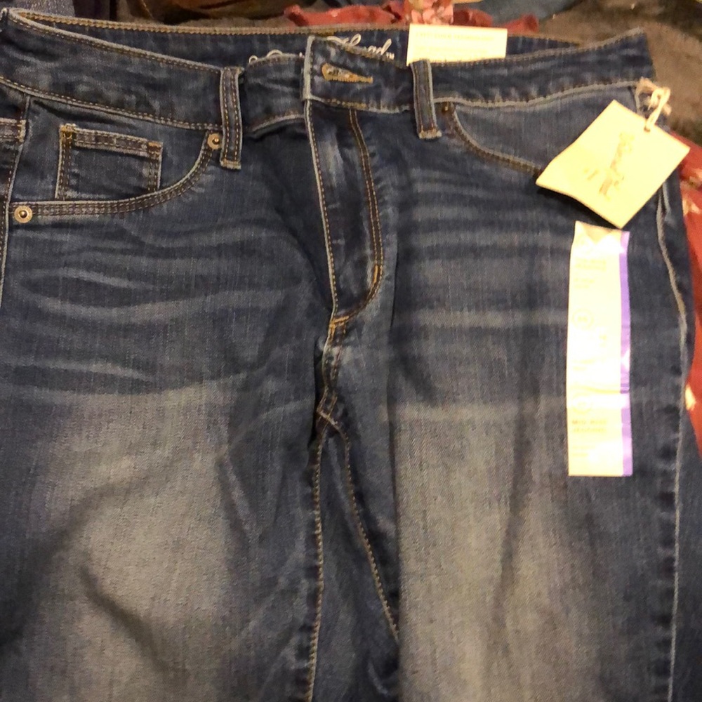 New tags jeans